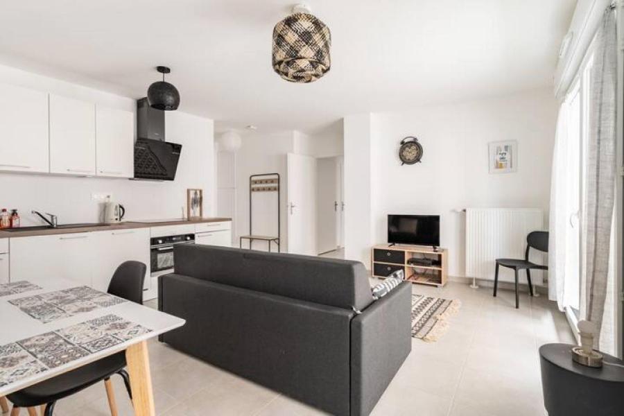 Home-Like Apartment Near Disneyland Шеси Екстериор снимка